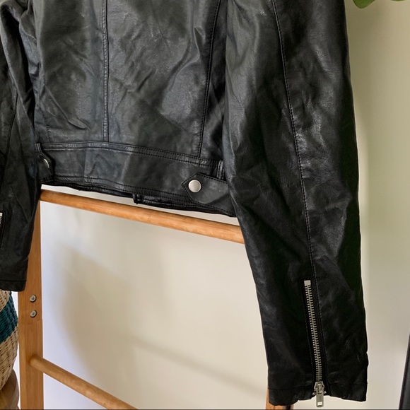 Dotti Black Faux Leather Motorcycle Style Jacket - Picture 7 of 8